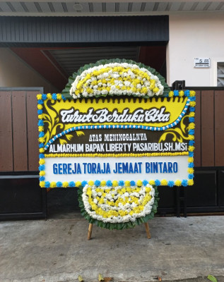 Papan Bunga Duka di Ketsoblak